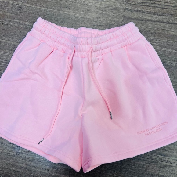 COMFRT PASTEL SHORTS BUBBLEGUM SIZE SMALL NEW - Picture 1 of 8